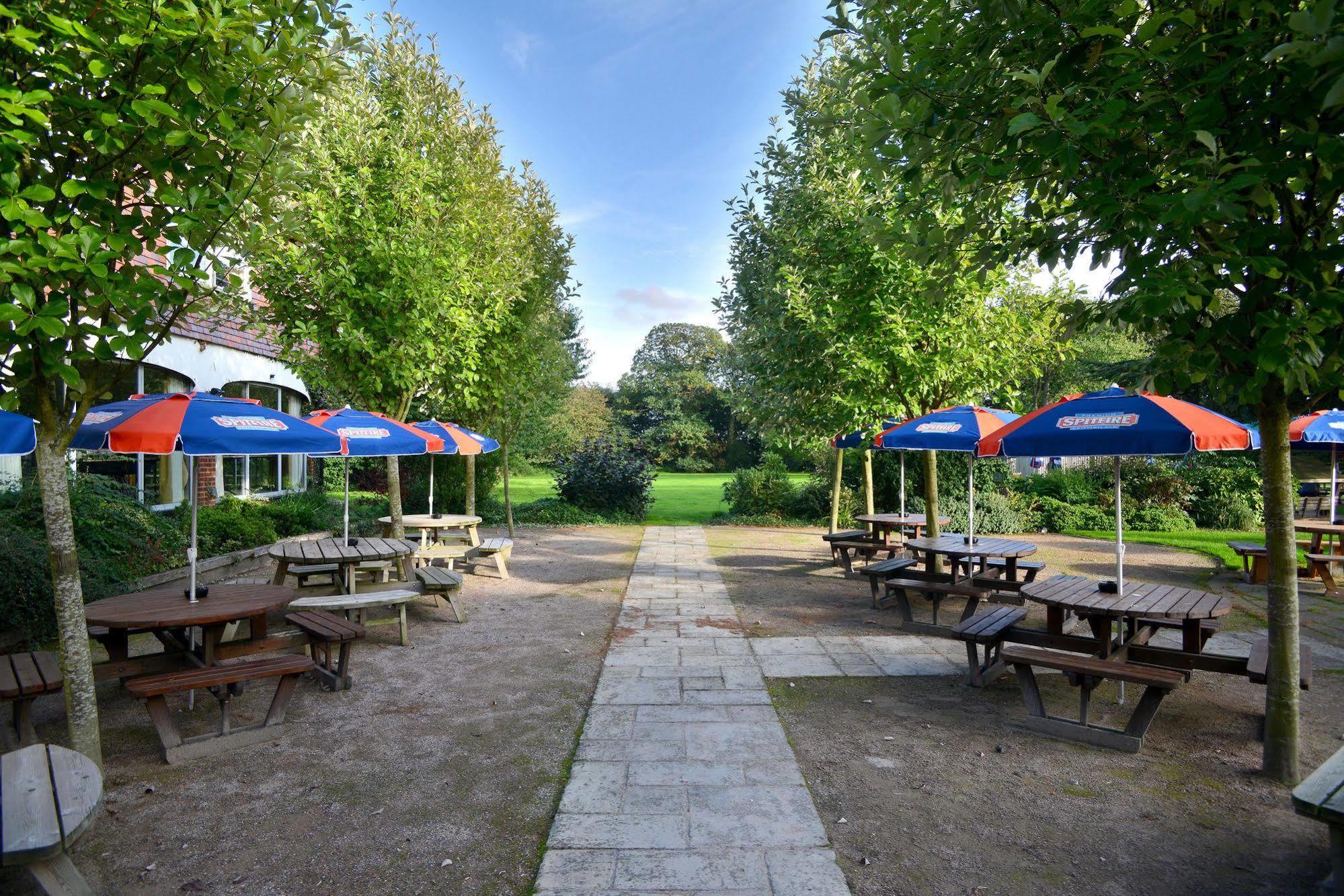 The Conningbrook Hotel Ashford (Kent) Exterior foto